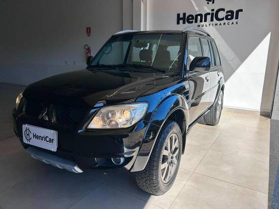 MITSUBISHI PAJERO TR4 2.0 4X4 16V 140CV FLEX 4P AUTOMÁTICO MITSUBISHI PAJERO TR4 2.0 4X4 16V 140CV FLEX 4P AUTOMÁTICO